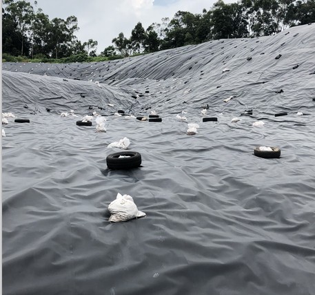 魚塘防滲膜0.5MM 單價(jià)5.5/平方